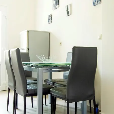 Nyaraló House - Sleeps 4 - Private Courtyard - Parking Kardamena (Kos)